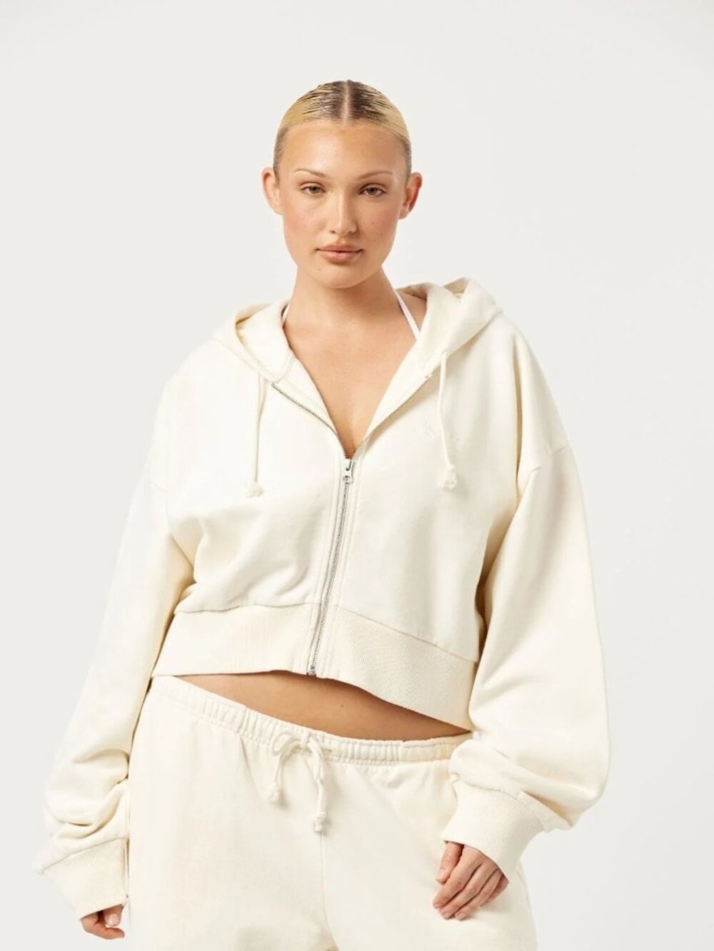 CSB Cropped Zip Hoodie in Milk, Size Medium